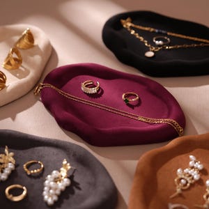 Suede Jewelry Organizer Dish Gypsum Bracelet Tray Ring Holder Necklace Photograph Earring Display Prop Showcase Stud Mother Gift for her