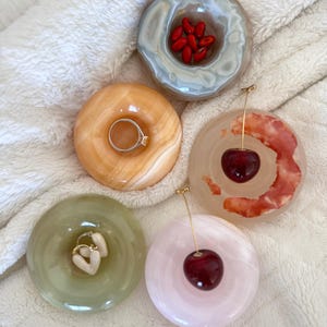 Onyx Catchall, jade Round mini tray, donut tray ,Jewelry Dish, side Table Decor,gift,cute decor